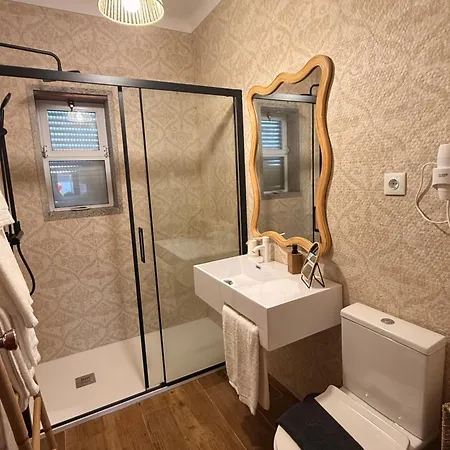 Local S. Bartolomeu 3*