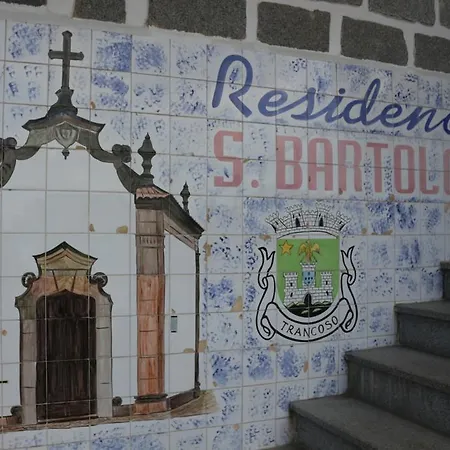 Local S. Bartolomeu Pensión 3*